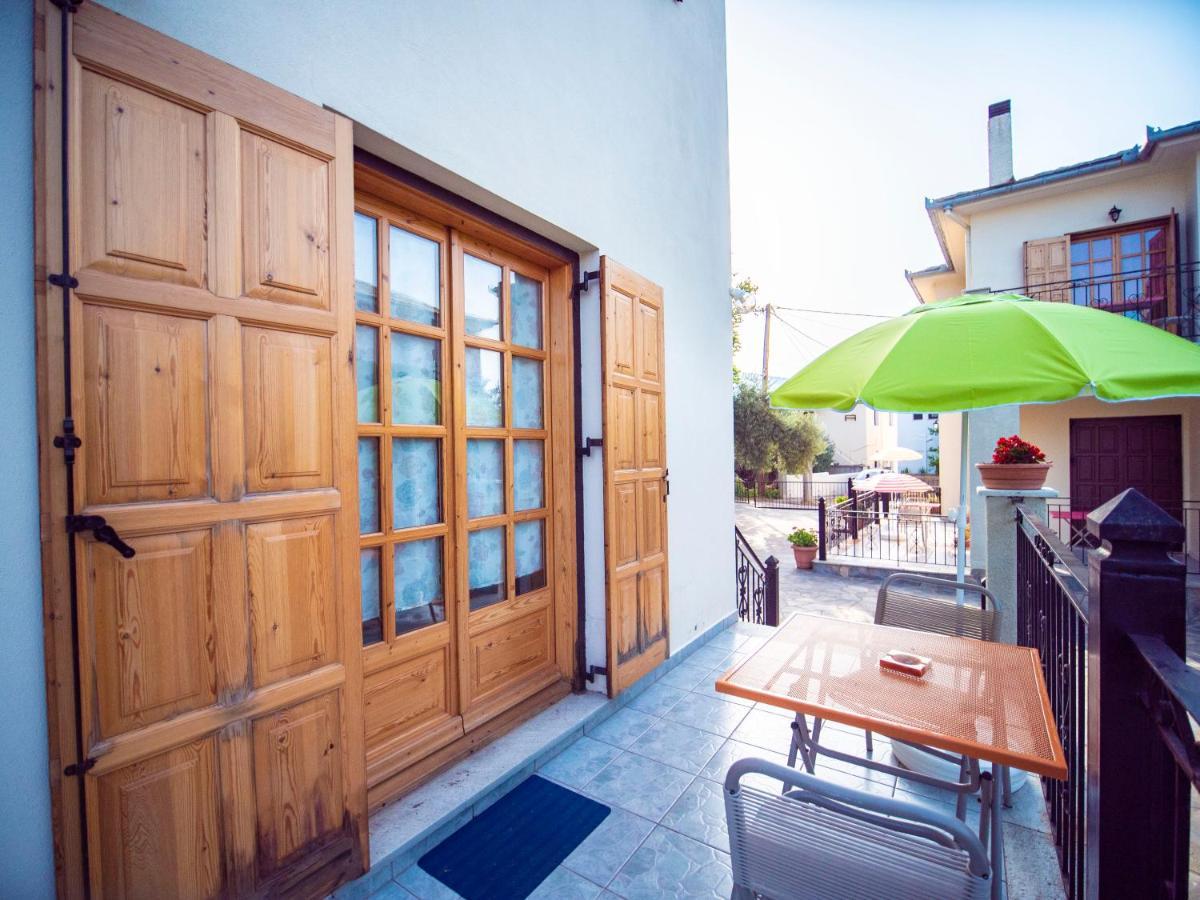Orange House For Big Families In Damouchari - Delicious Houses Ngoại thất bức ảnh