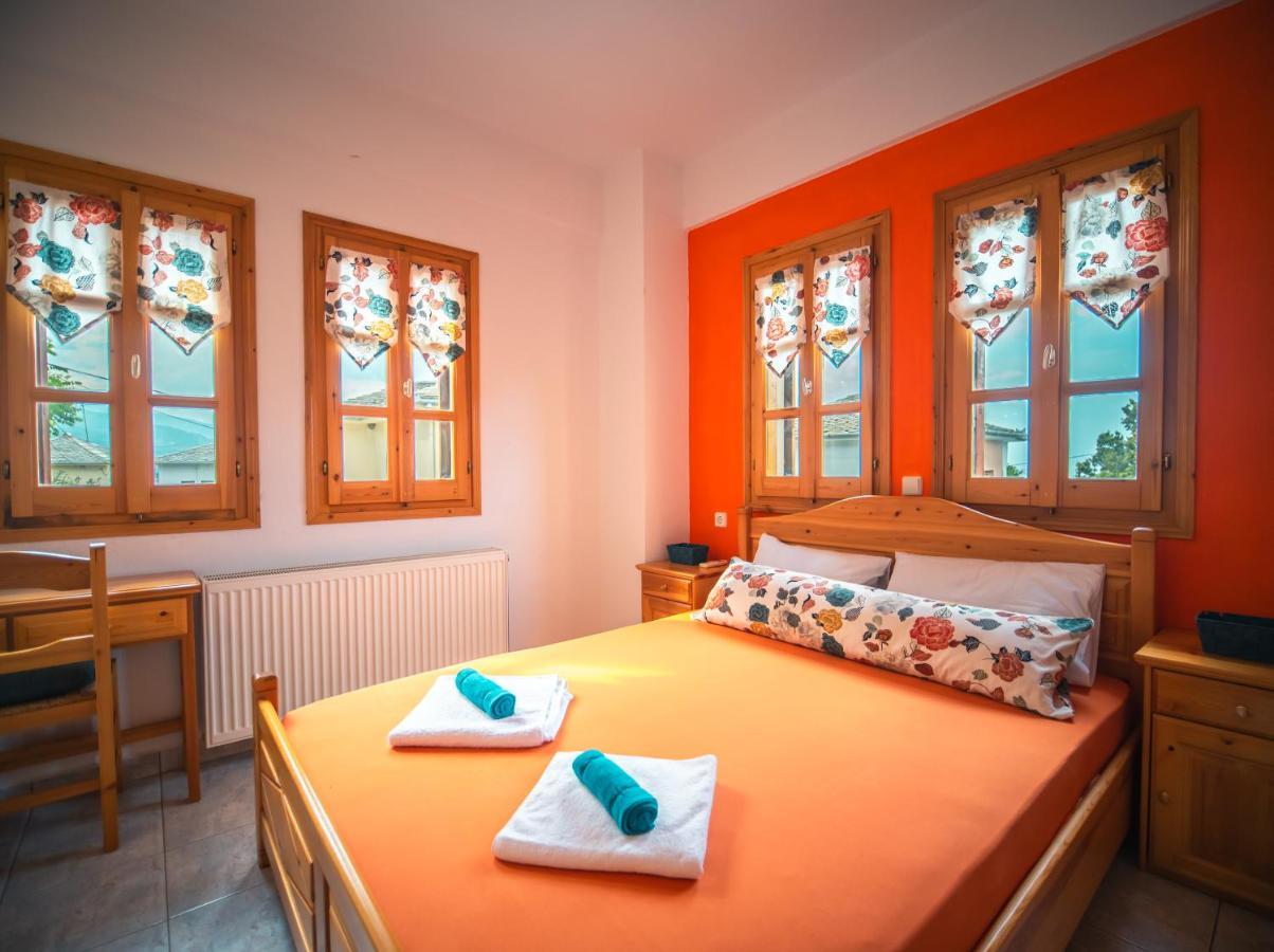 Orange House For Big Families In Damouchari - Delicious Houses Ngoại thất bức ảnh